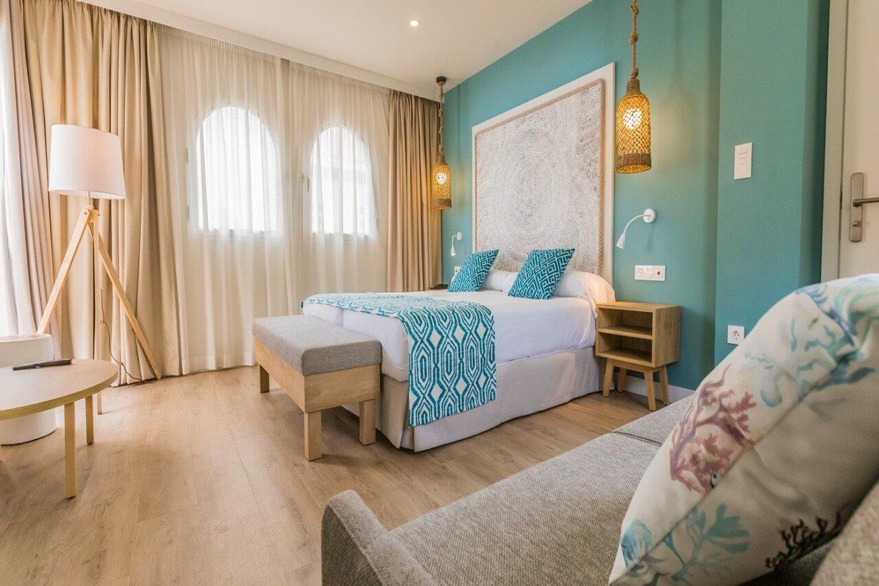 Occidental Playa Hotel 4*