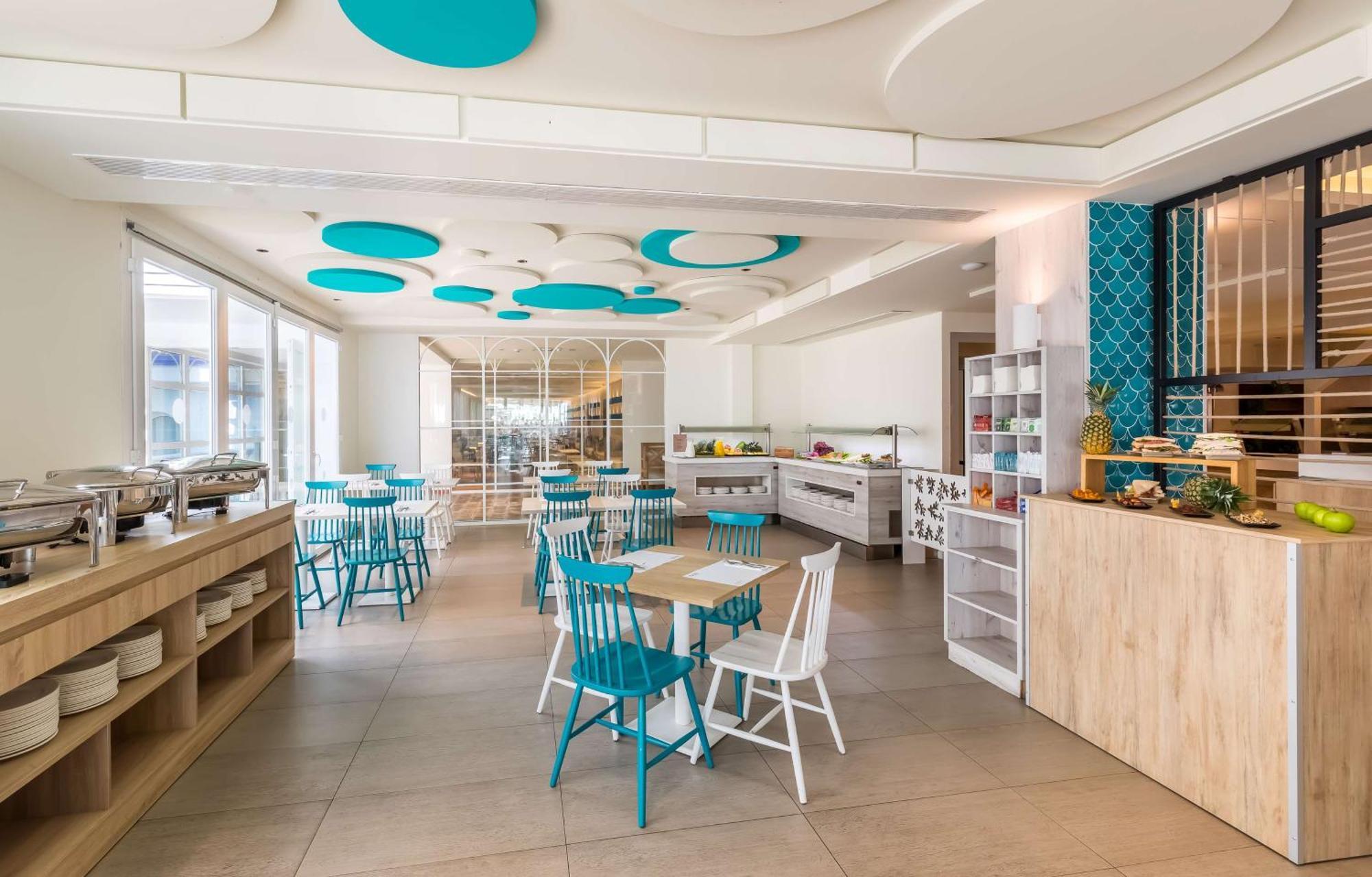 Occidental Playa Hotel 4*