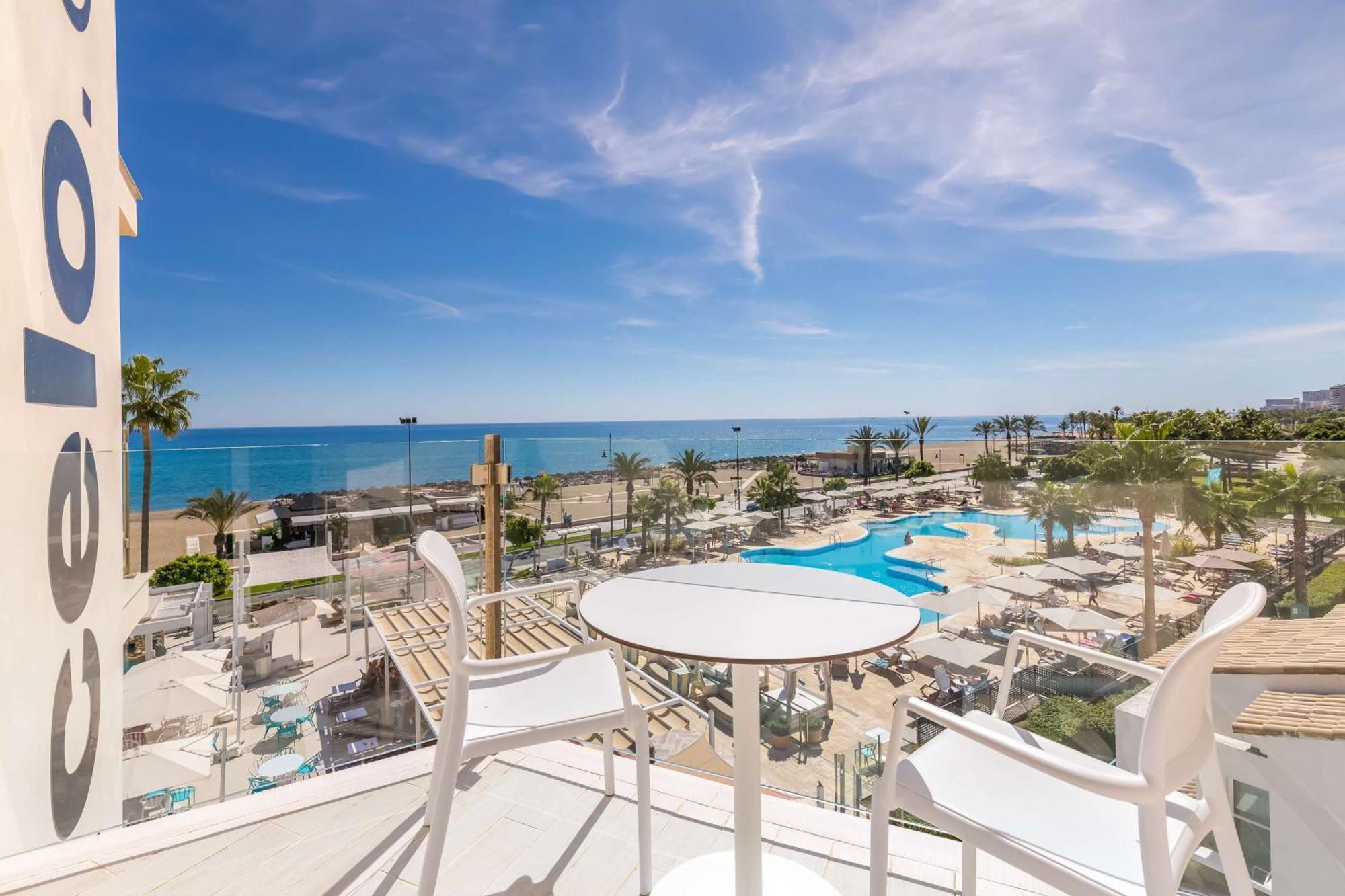 Occidental Playa Hotel 4*