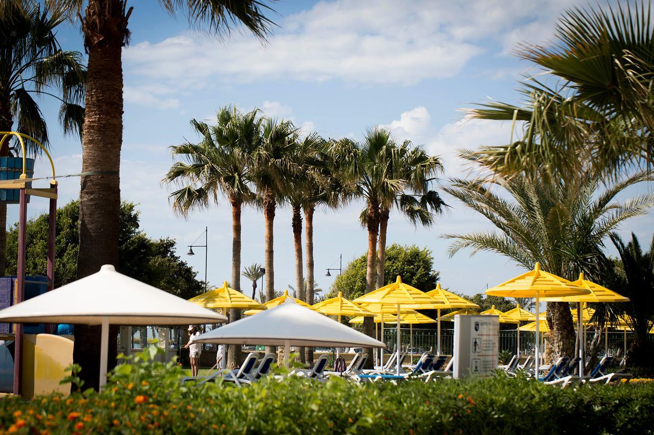 Occidental Playa